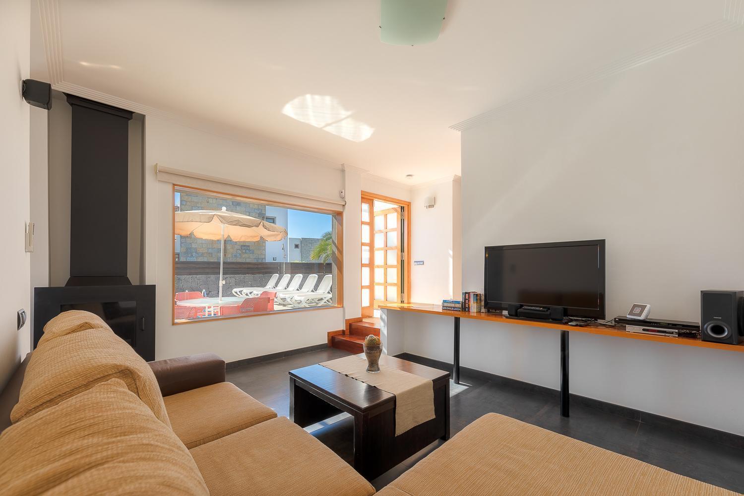 Camelot Holiday Homes By Livvo Playa Blanca  Exteriör bild